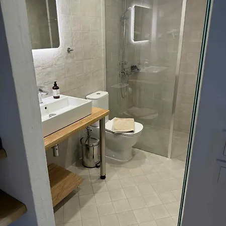 Boathouse Rema بيت للعطل Kímolos