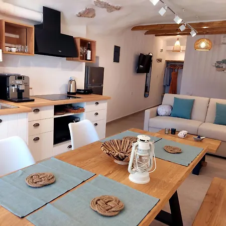 Boathouse Rema Ferienhaus *