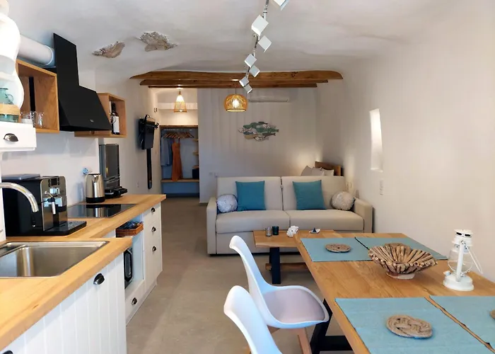 Holiday home Boathouse Rema Kimolos